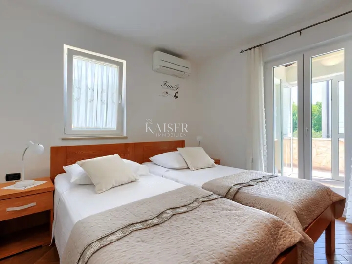 Labin - villa rustica con vista mare, 260 m2