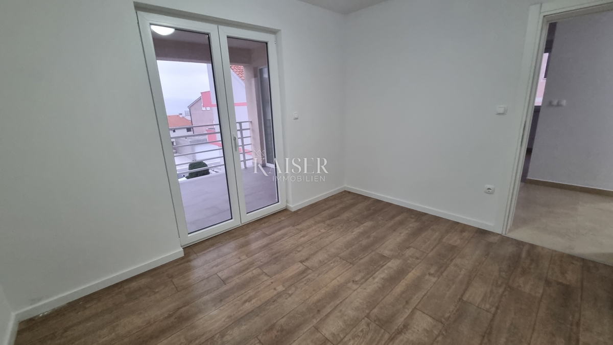 Appartamento Povile, Novi Vinodolski, 90m2