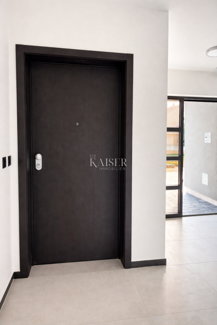 Privlaka nuova costruzione, appartamento a 200 metri dal mare