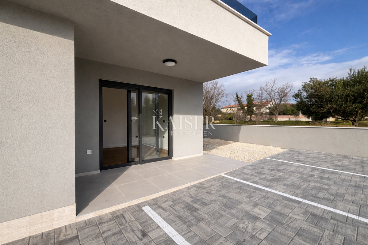 Privlaka nuova costruzione, appartamento a 200 metri dal mare