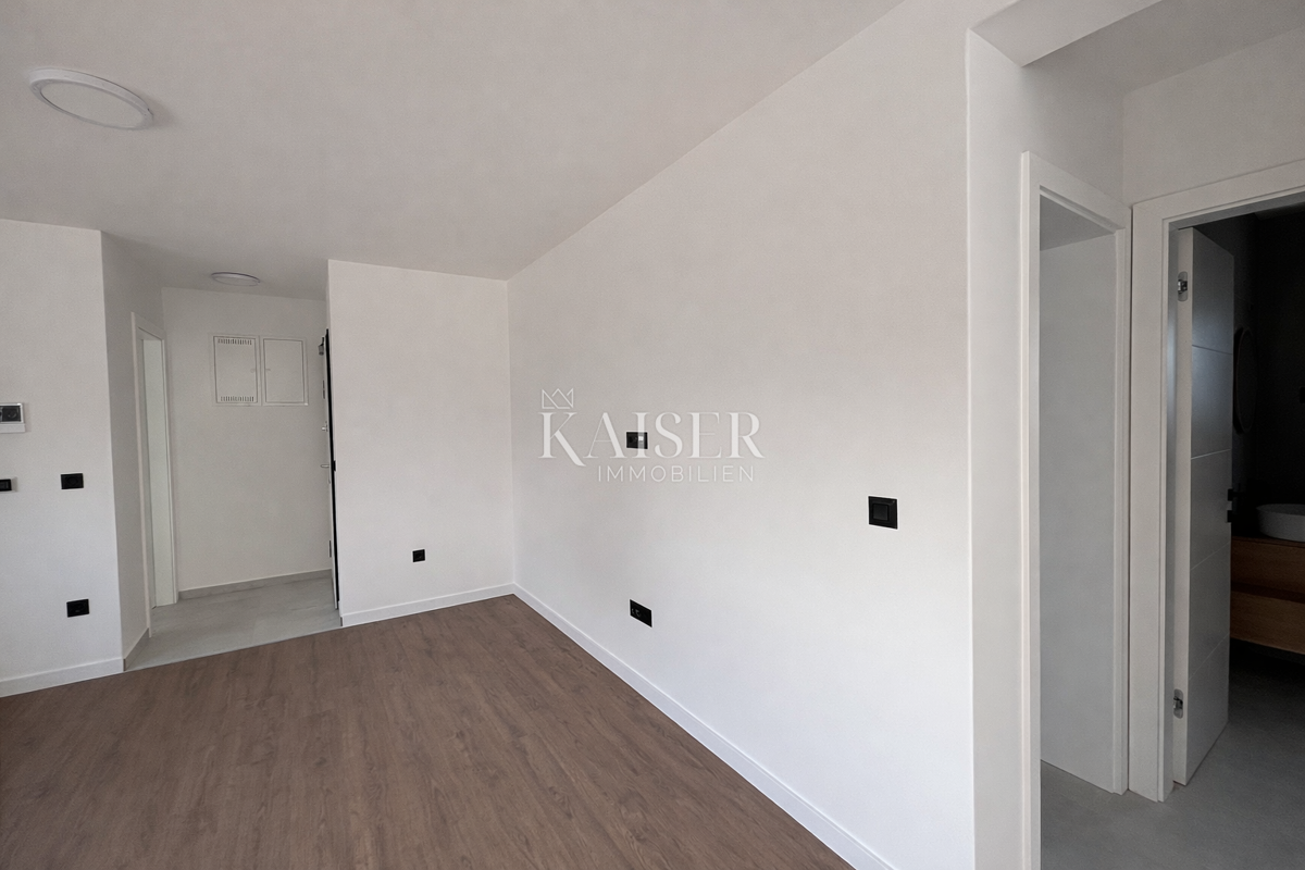 Privlaka nuova costruzione, appartamento a 200 metri dal mare