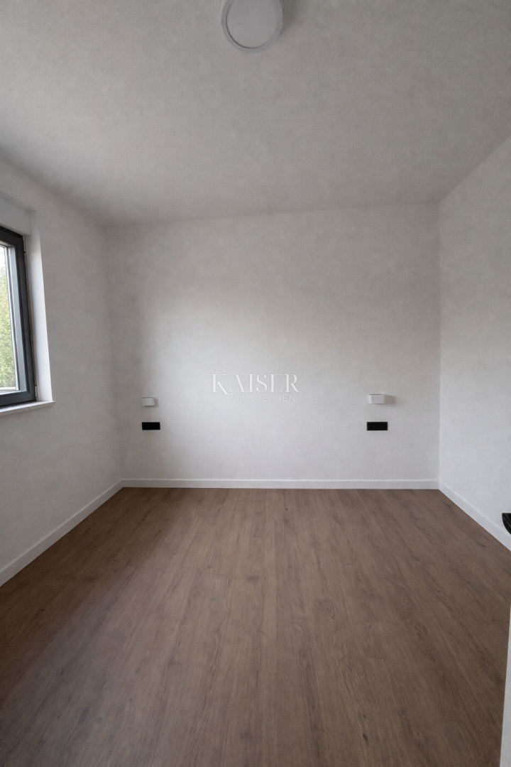 Privlaka nuova costruzione, appartamento a 200 metri dal mare