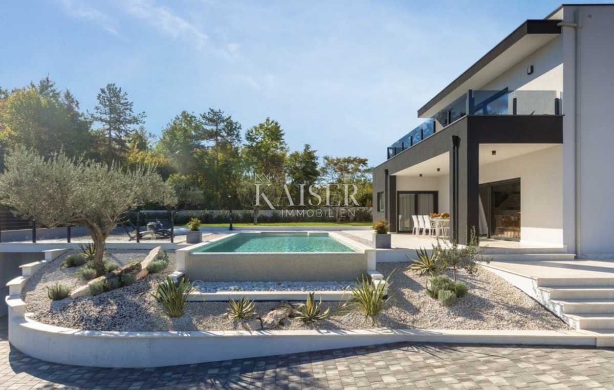 Istria, Barban - villa moderna nella natura, 180 m2