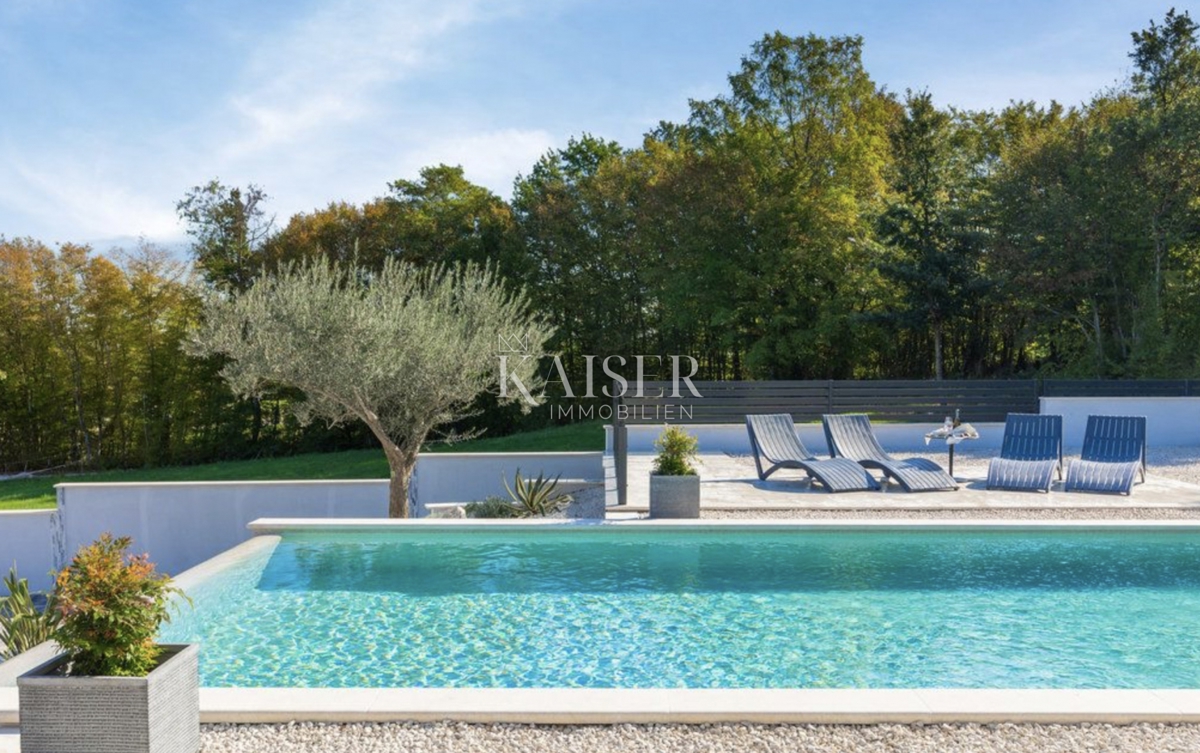 Istria, Barban - villa moderna nella natura, 180 m2