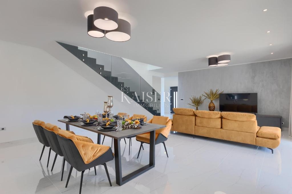 Istria, Barban - villa moderna nella natura, 180 m2
