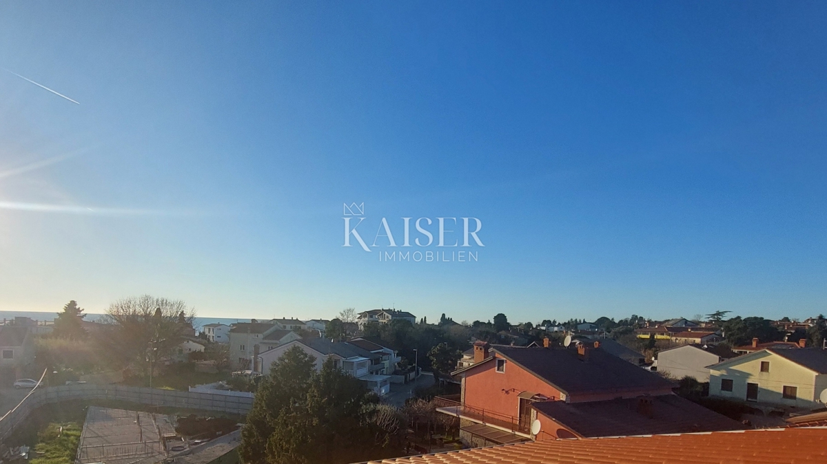 Istria, Umago, dintorni - casa con 7 appartamenti e piscina vicino al mare