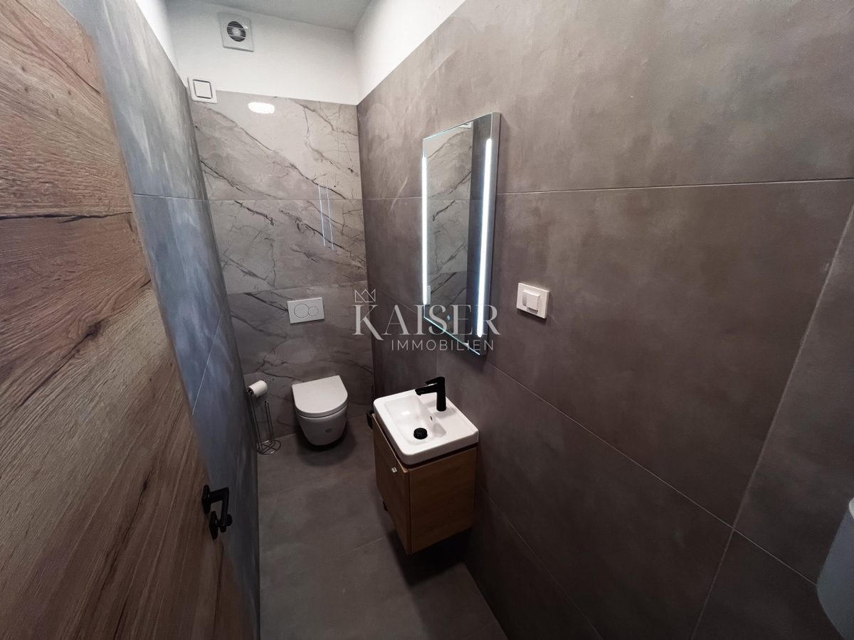 Istria, Pomer - villa moderna 188m2 vicino al mare 