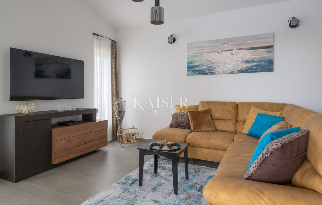 Istria, Loborika - moderna casa a un piano 150m2 con piscina