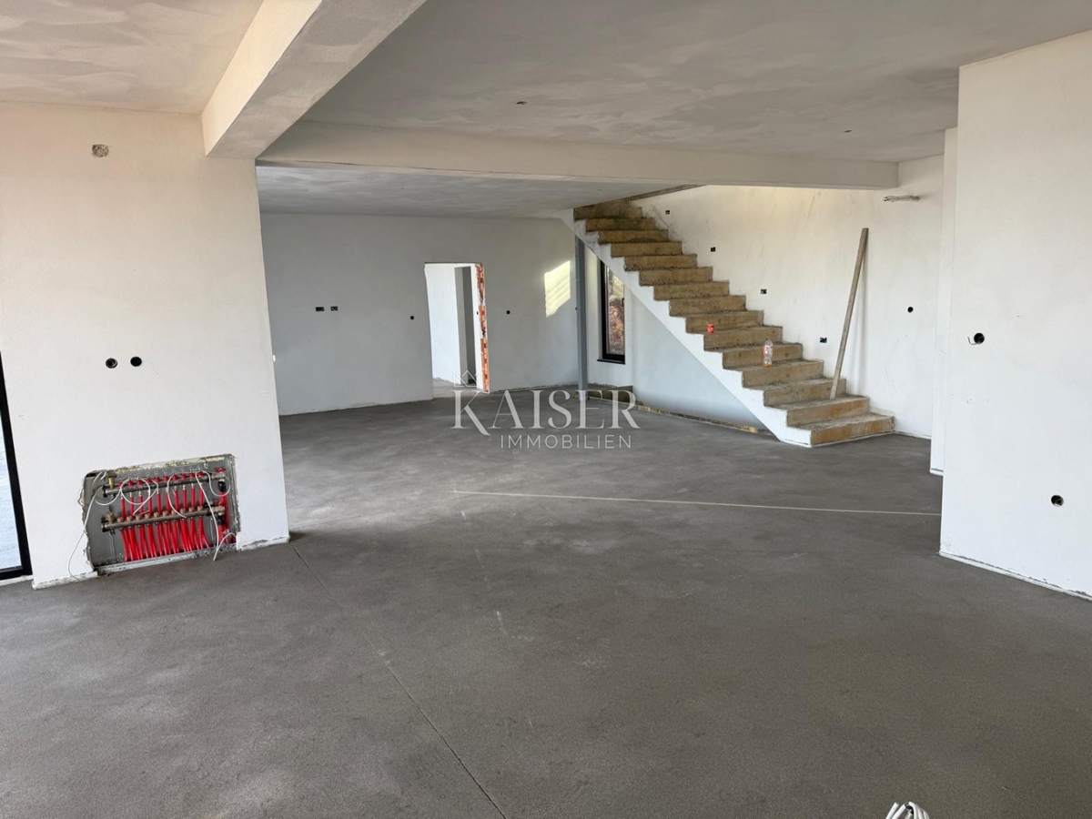 Villa Crikvenica, 380m2