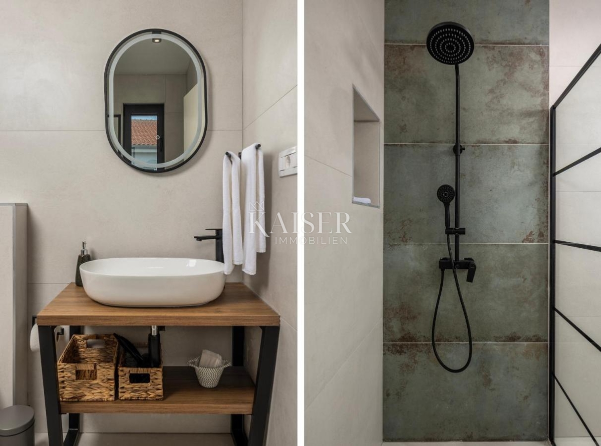 Zara, Pridraga - villa moderna con piscina, seconda fila al mare