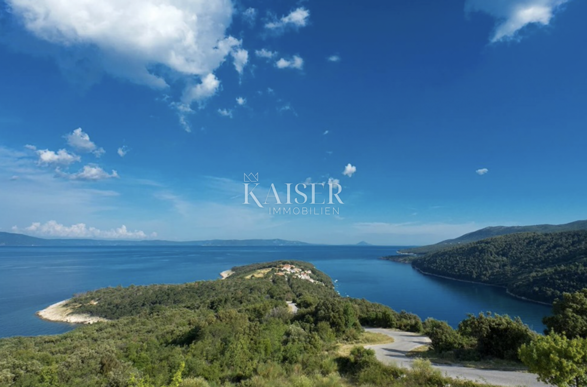 Istria, Rabac - villa unica a 90 m dal mare, 465 m2