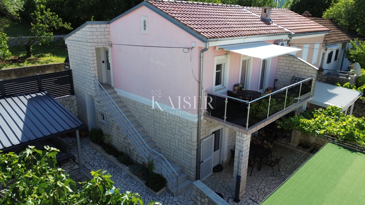 Crikvenica, Dramalj - casa con due appartamenti e giardino