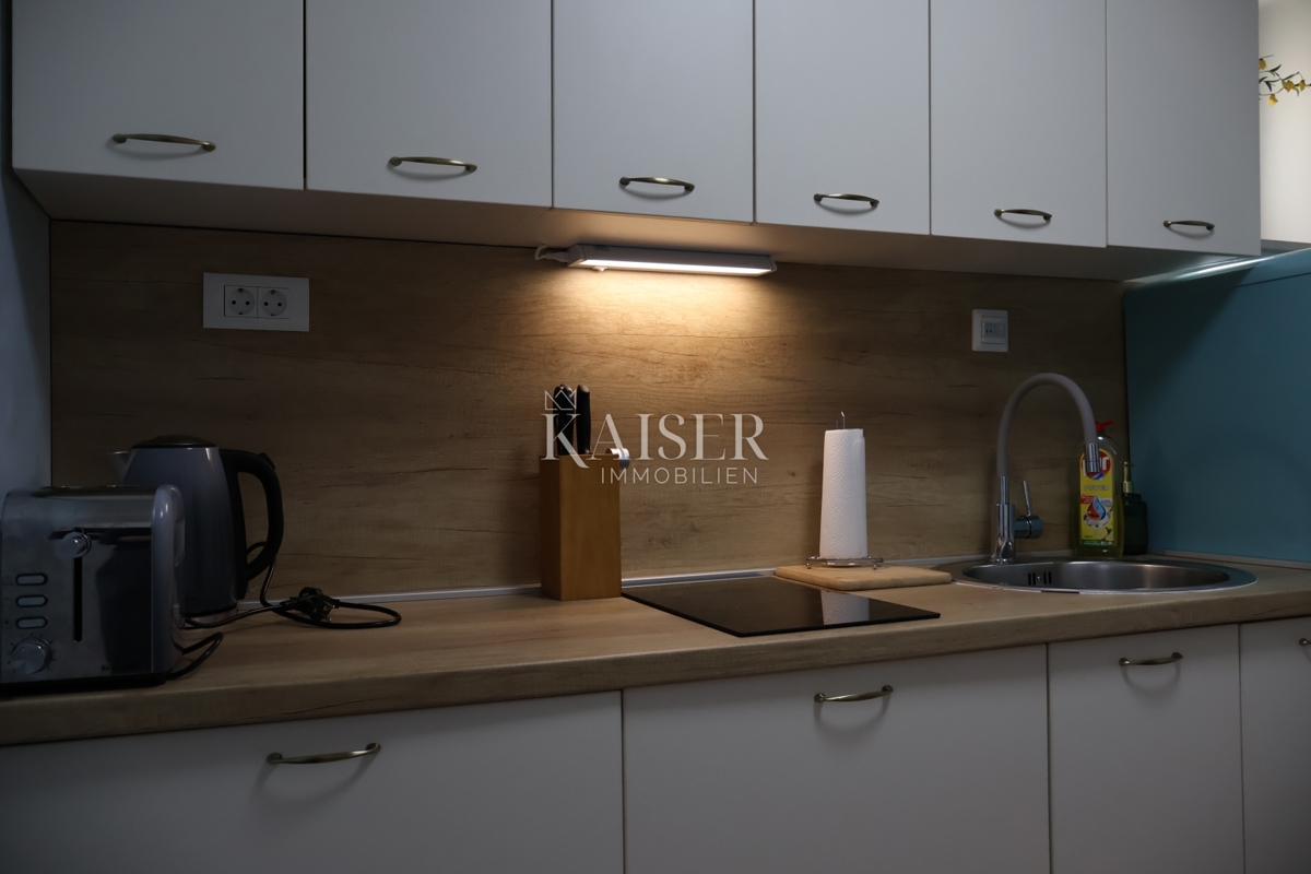 Crikvenica, Dramalj - casa con due appartamenti e giardino