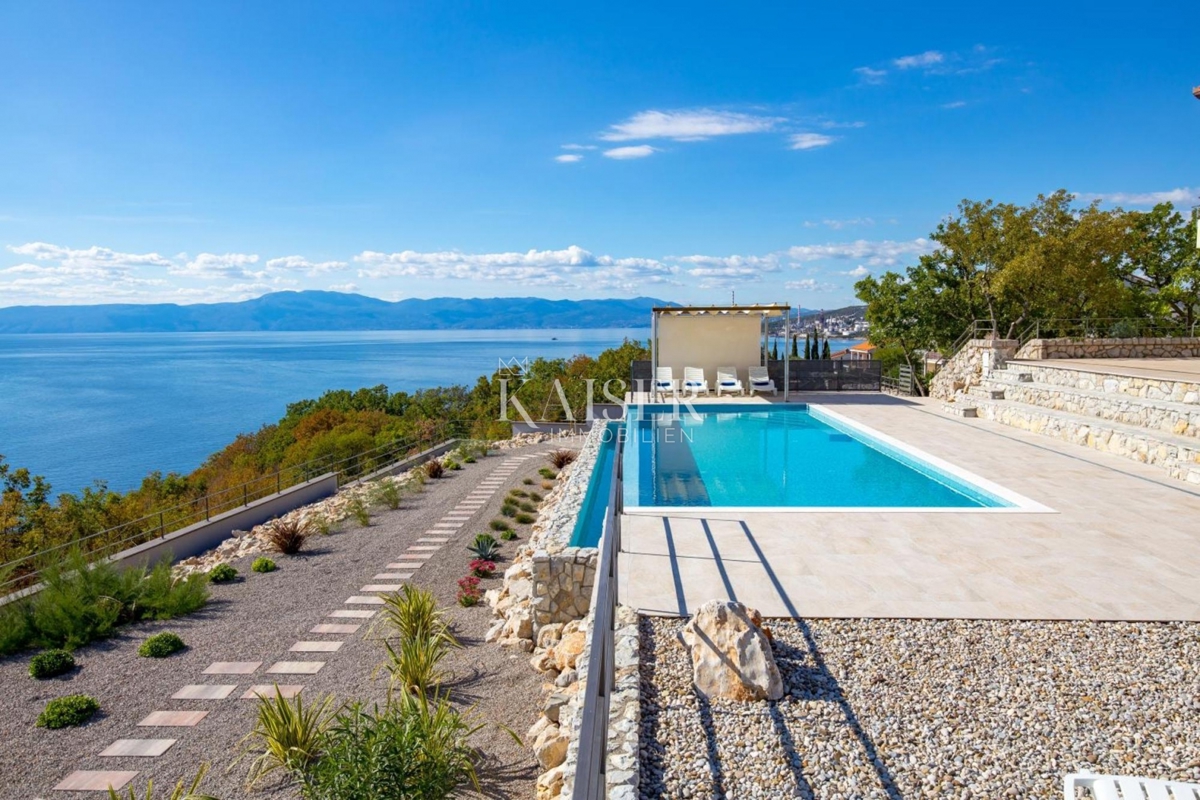 Villa Kraljevica, 460m2