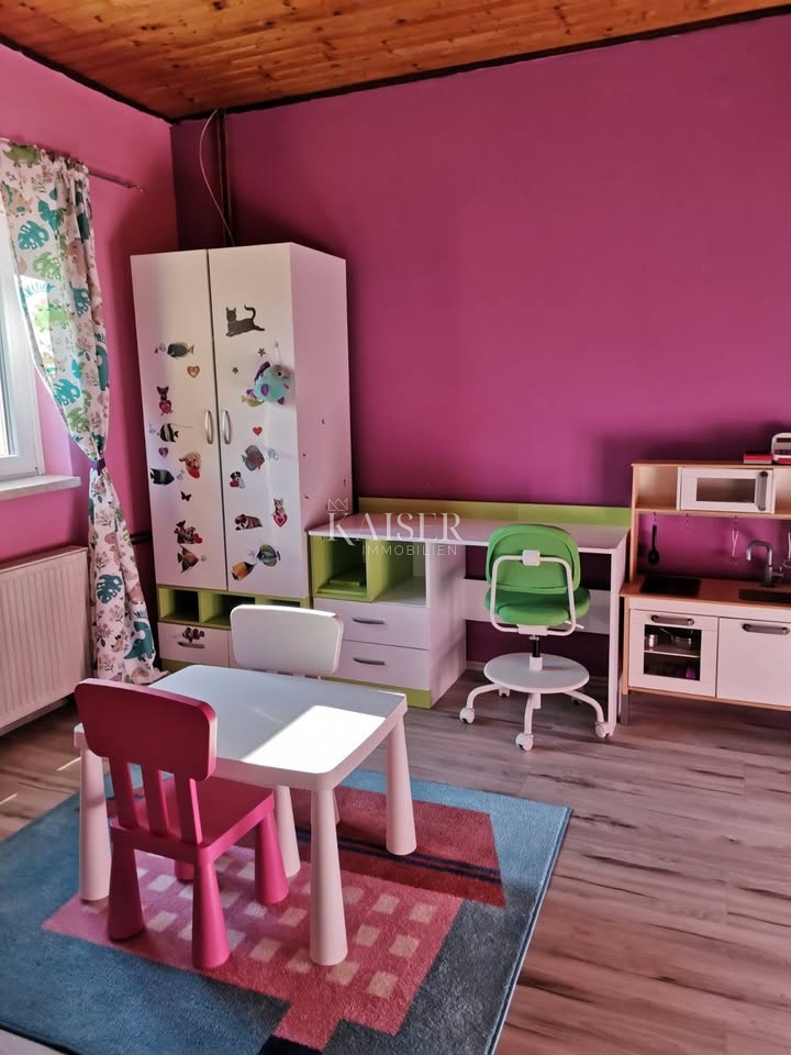 Fužina, graziosa casa di famiglia con giardino