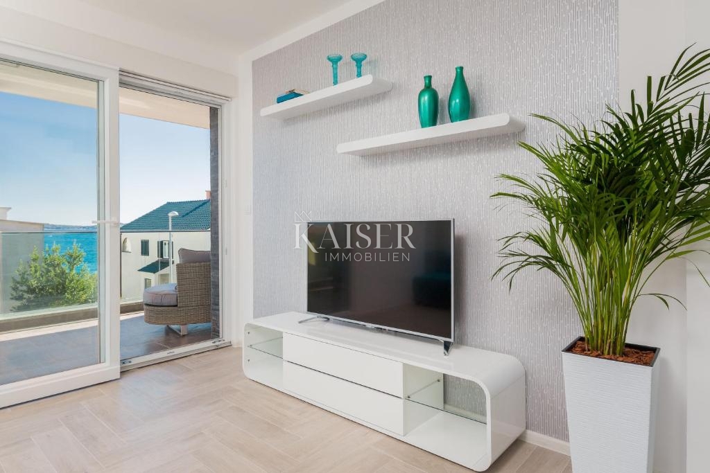 Villa Zečevo Rogozničko, Rogoznica, 380m2