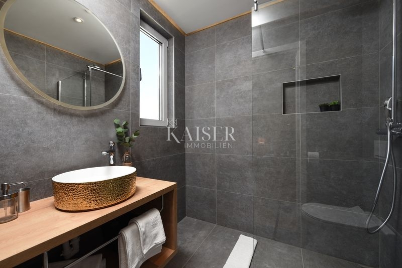 Zara - Debeljak, un gioiello architettonico nell'entroterra di San Cassiano con vista sul mare