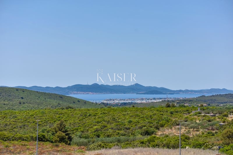 Zara - Debeljak, un gioiello architettonico nell'entroterra di San Cassiano con vista sul mare