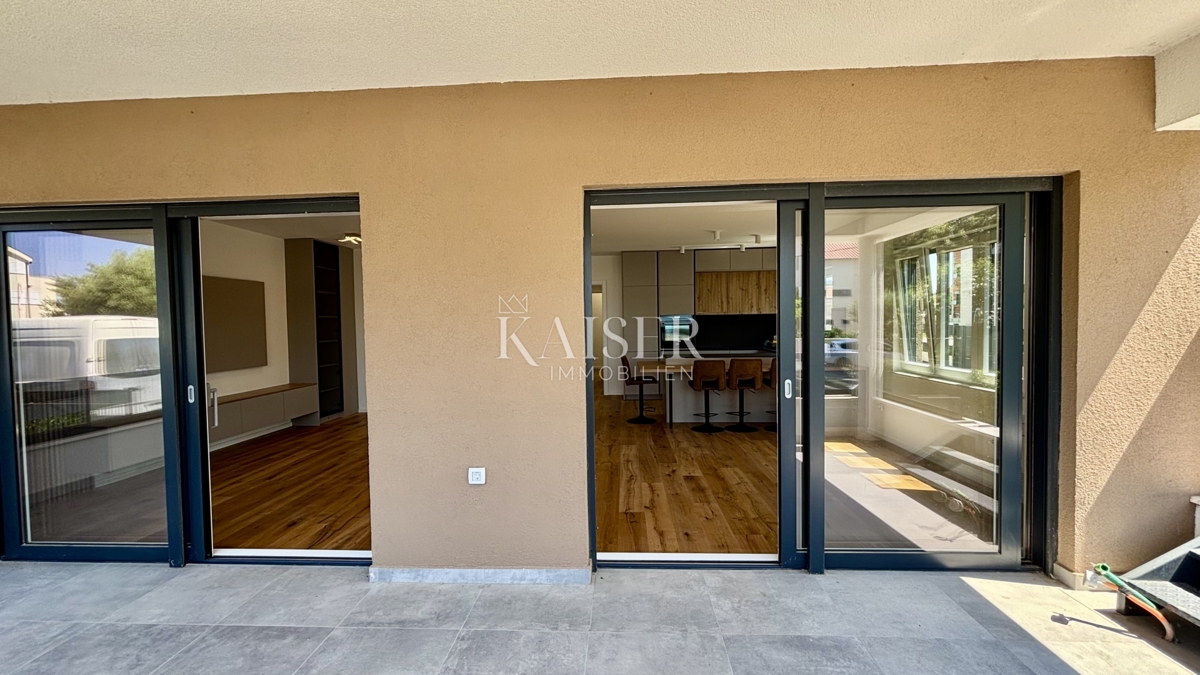 Zara-Sukošan: Lussuoso appartamento al piano terra con giardino e vista mare