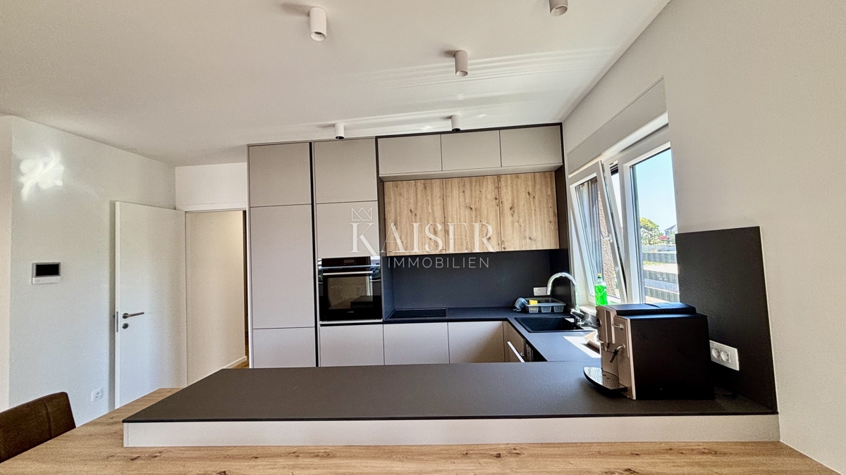 Zara-Sukošan: Lussuoso appartamento al piano terra con giardino e vista mare