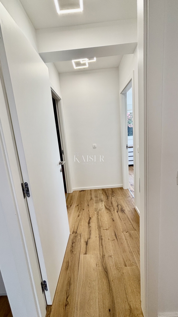 Zara-Sukošan: Lussuoso appartamento al piano terra con giardino e vista mare