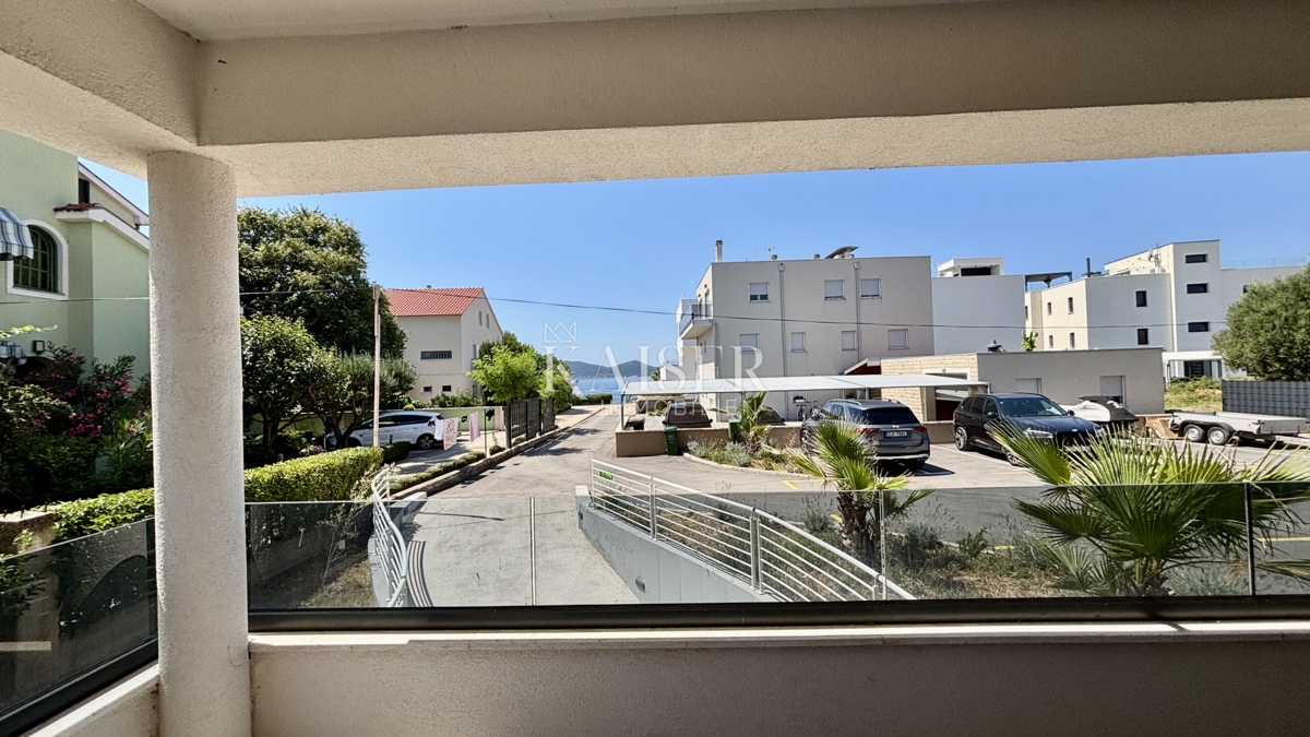 Zara-Sukošan: Lussuoso appartamento al piano terra con giardino e vista mare