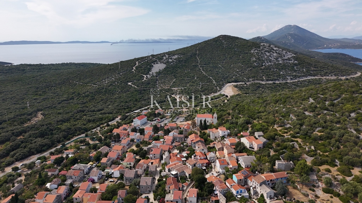Земля під забудову Mali Lošinj, 503m2