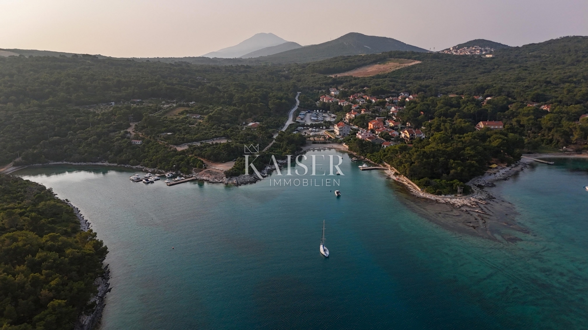 Земля під забудову Artatore, Mali Lošinj, 729m2