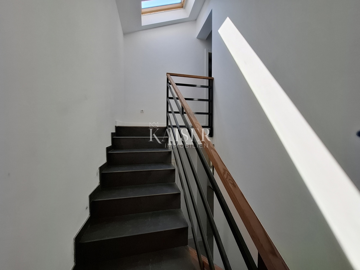 Mali Lošinj, appartamento di lusso 100 m2 - nuova costruzione