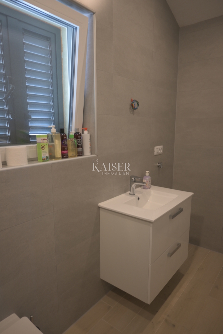 Mali Lošinj, appartamento di lusso 100 m2 - nuova costruzione