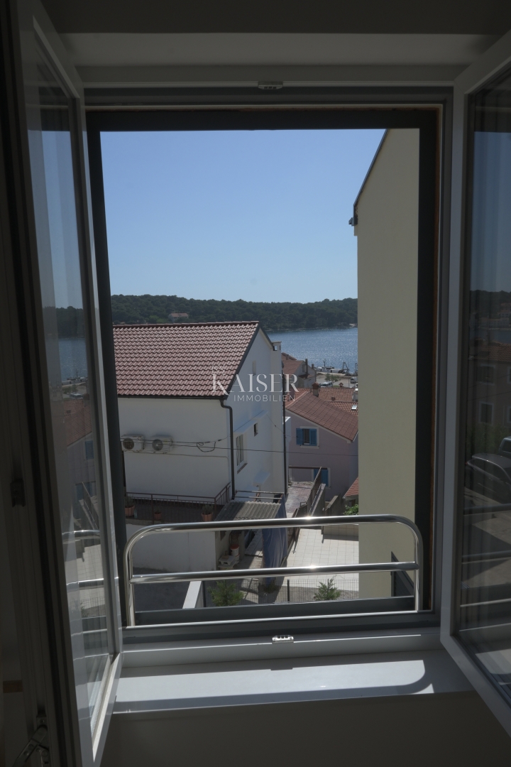 Mali Lošinj, appartamento di lusso 100 m2 - nuova costruzione