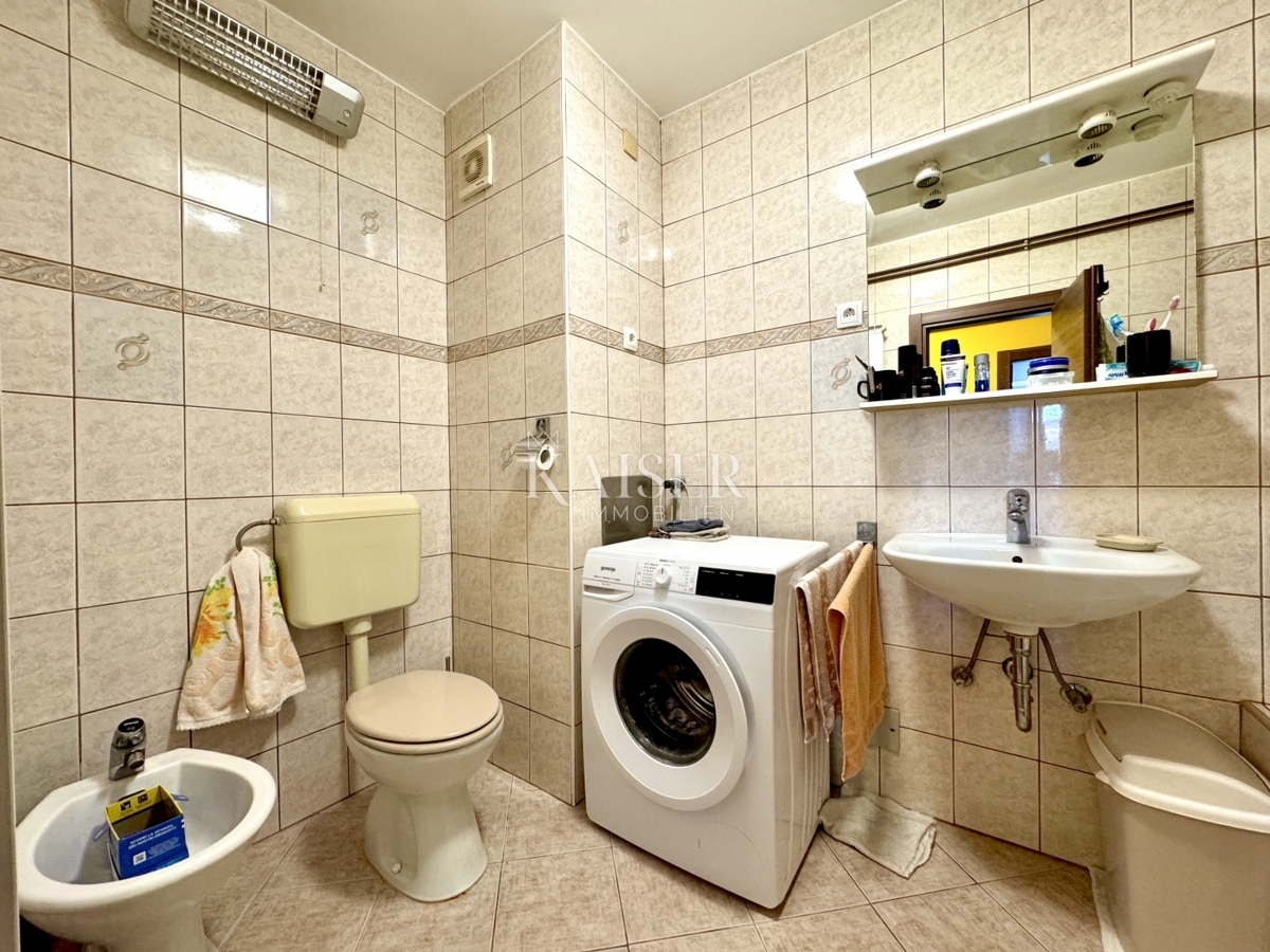 Opatija, Volosko - Confortevole appartamento con 3 camere da letto, loggia, terrazza e vista mare