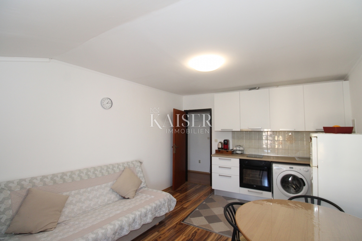 Istria, Rovigno - Appartamento di 72 m2 in ottima posizione con vista mare