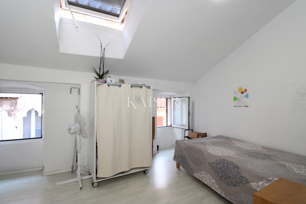 Istria, Rovigno - Appartamento di 72 m2 in ottima posizione con vista mare