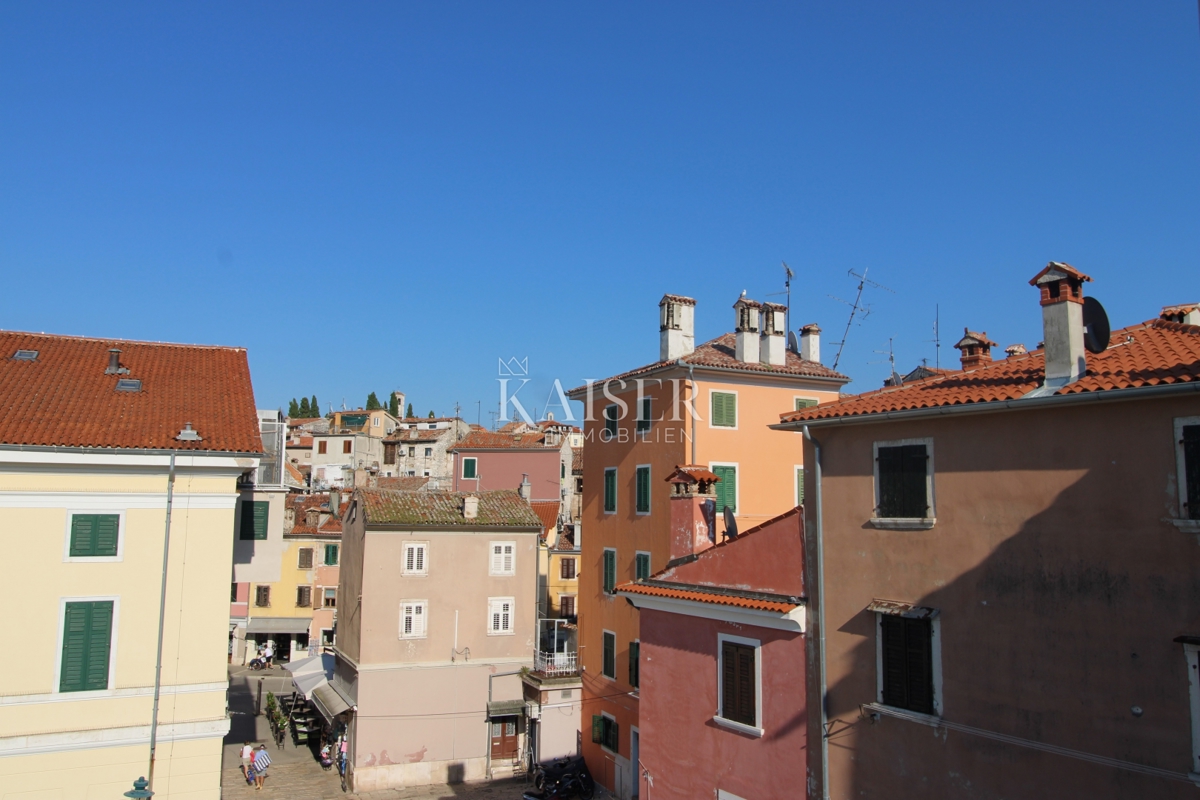 Istria, Rovigno - Appartamento di 72 m2 in ottima posizione con vista mare