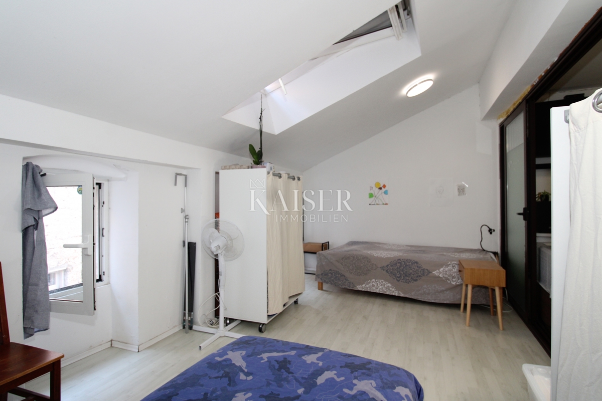 Istria, Rovigno - Appartamento di 72 m2 in ottima posizione con vista mare