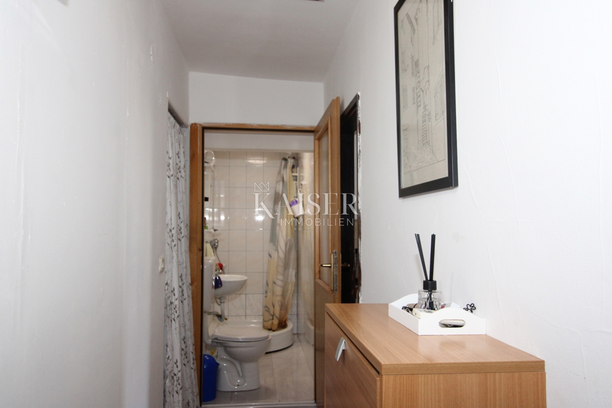 Istria, Rovigno - Appartamento di 72 m2 in ottima posizione con vista mare