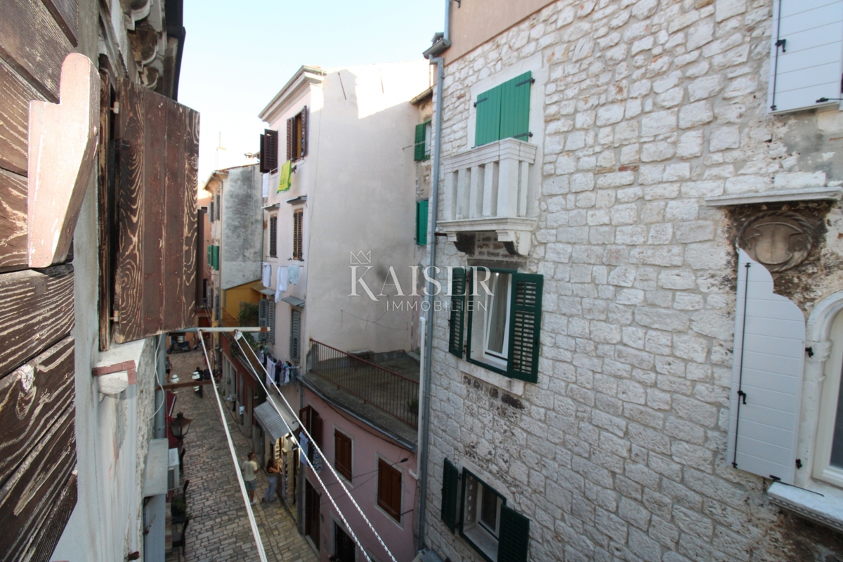 Istria, Rovigno - Appartamento di 72 m2 in ottima posizione con vista mare