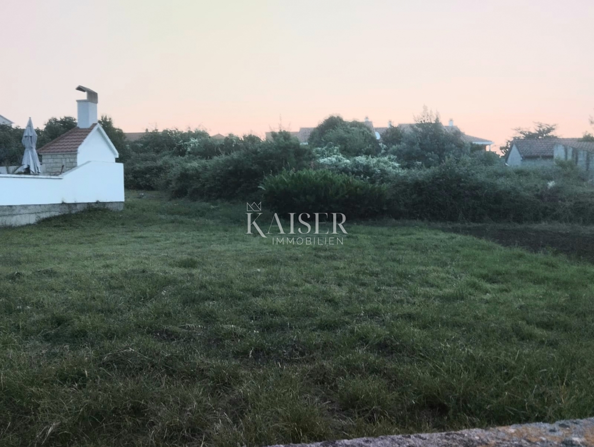 Isola di Iž - Terreno edificabile nel centro 