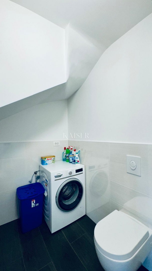 Rijeka - Škurinje casa familiare e casa a schiera