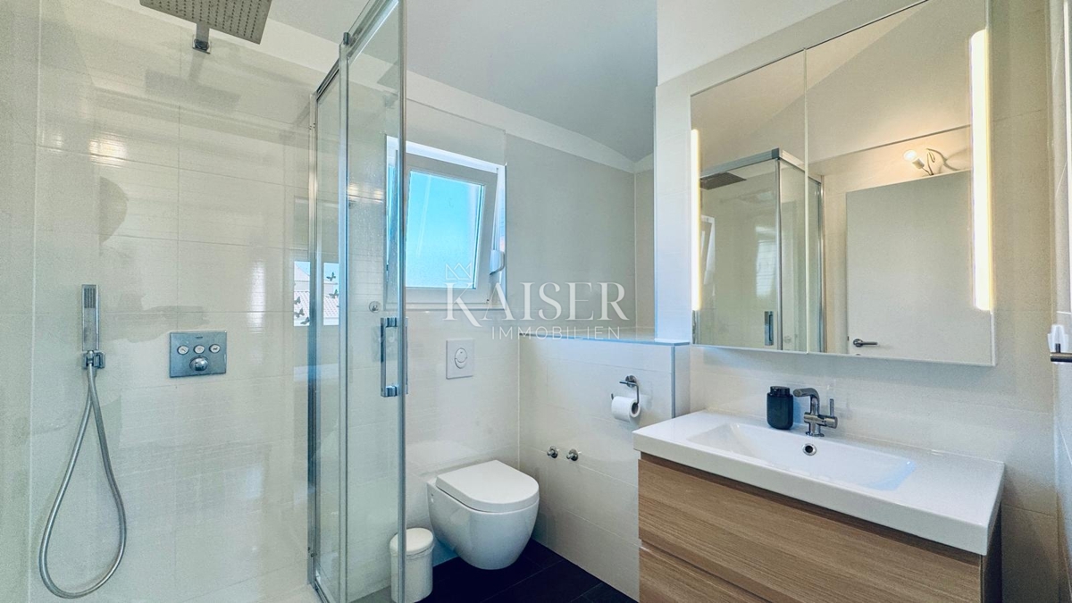 Rijeka - Škurinje casa familiare e casa a schiera