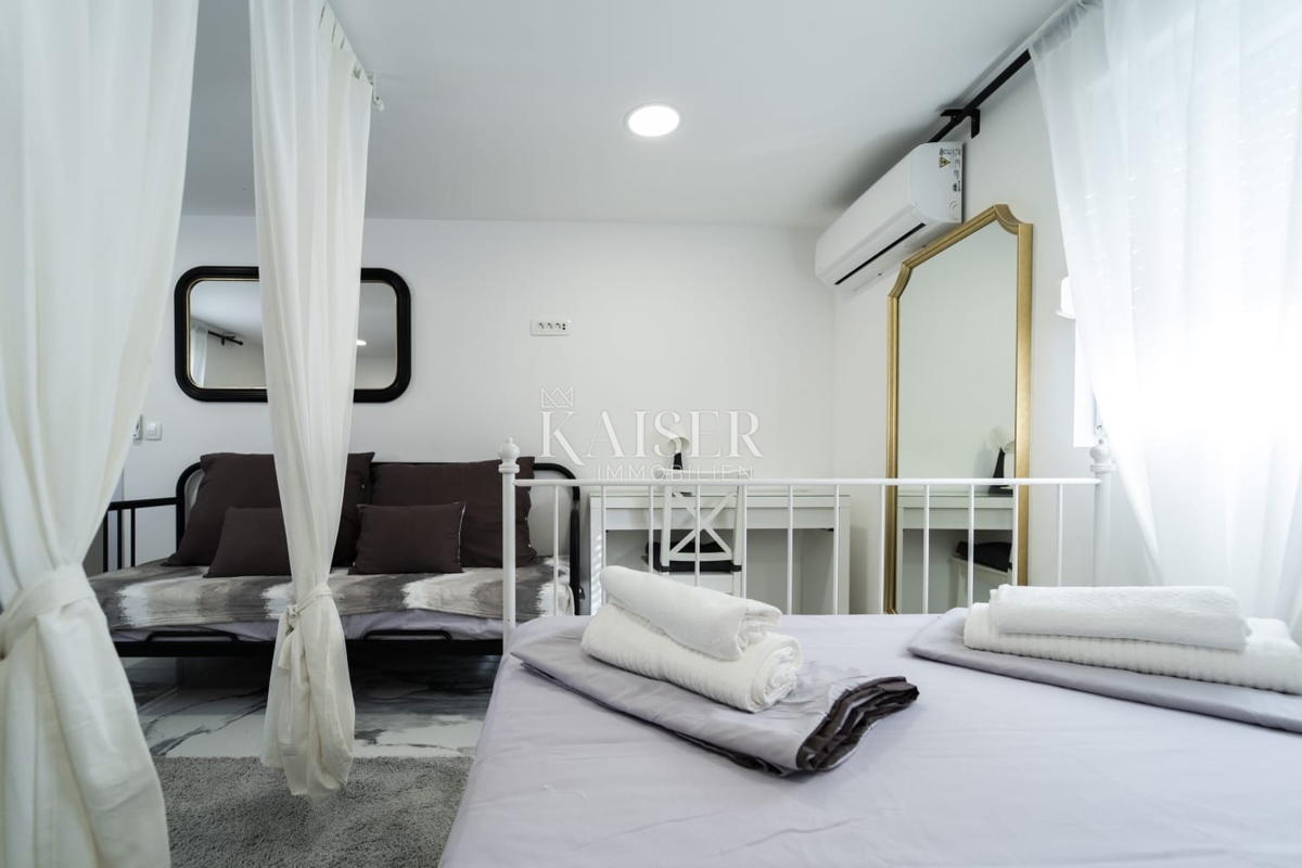 Zara – Poluotok | Appartamento con 3 camere da letto elegantemente arredato nel centro storico