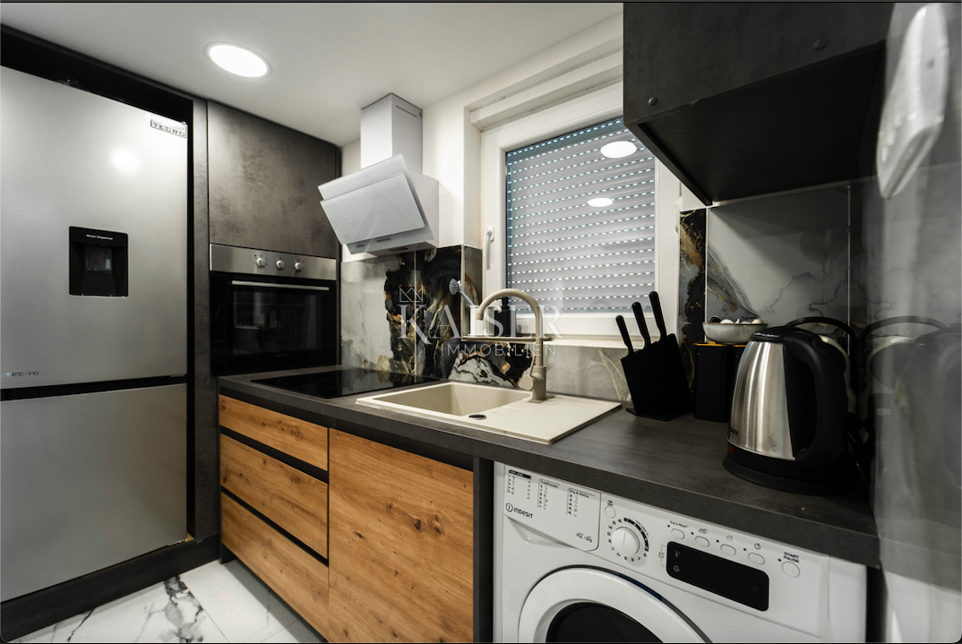 Zara – Poluotok | Appartamento con 3 camere da letto elegantemente arredato nel centro storico