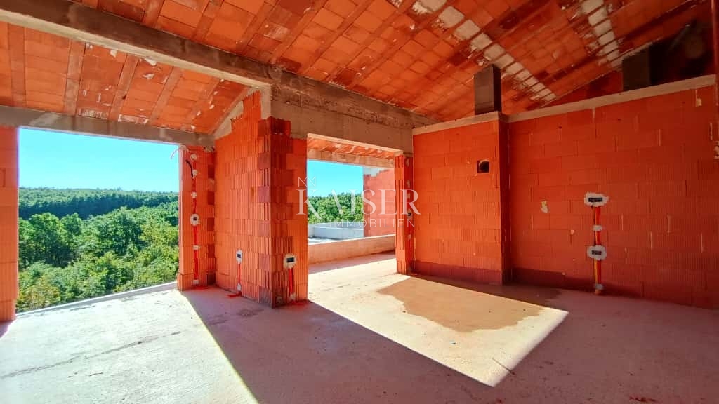 Istria, Vodnjan - moderna villa bifamiliare di 260m2 con piscina in un ambiente tranquillo