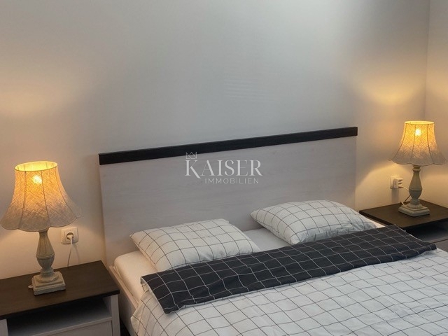 Istria - Umago, nuova casa con mobili e giardino