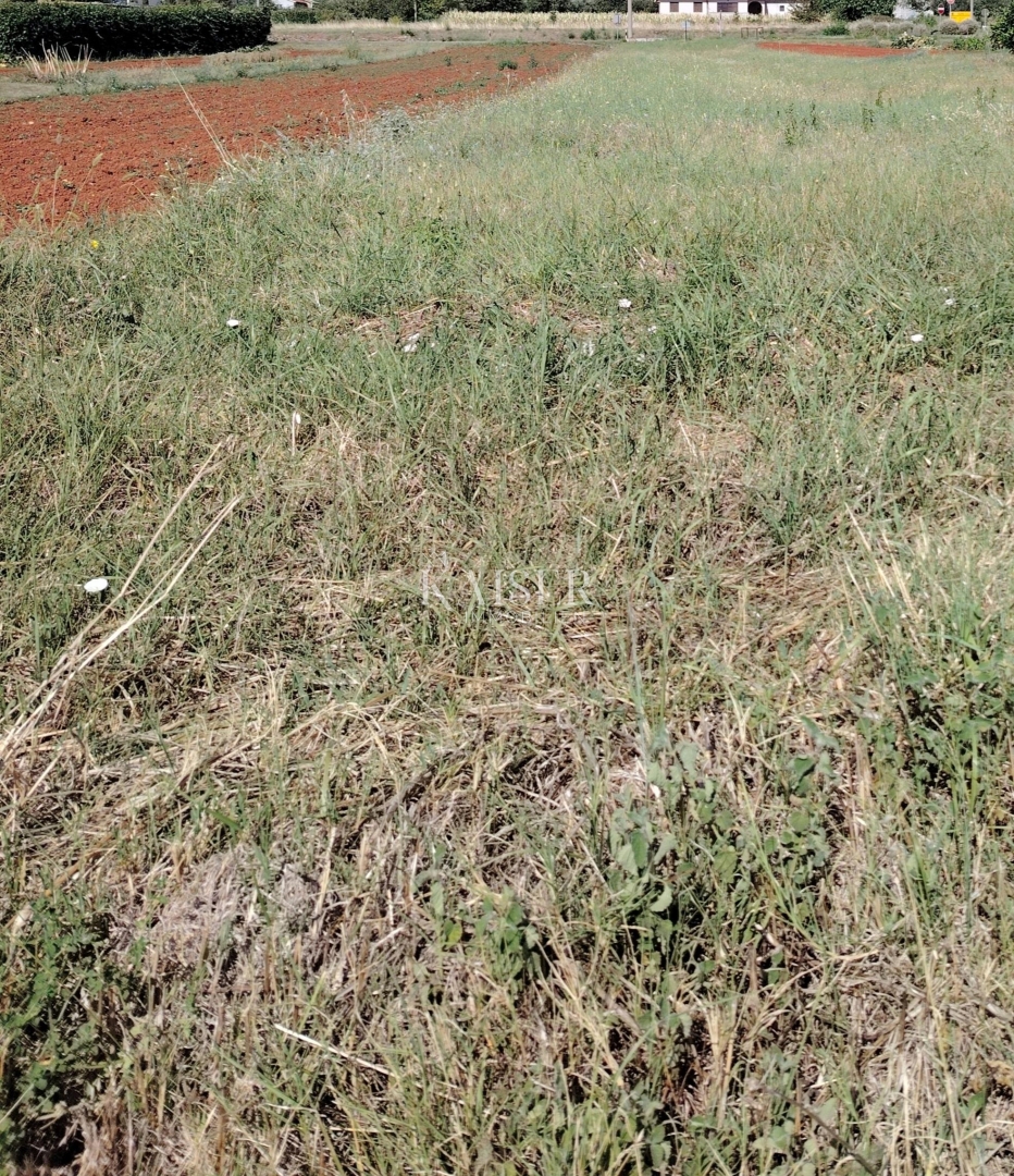 Istria, Marčana - terreno edificabile