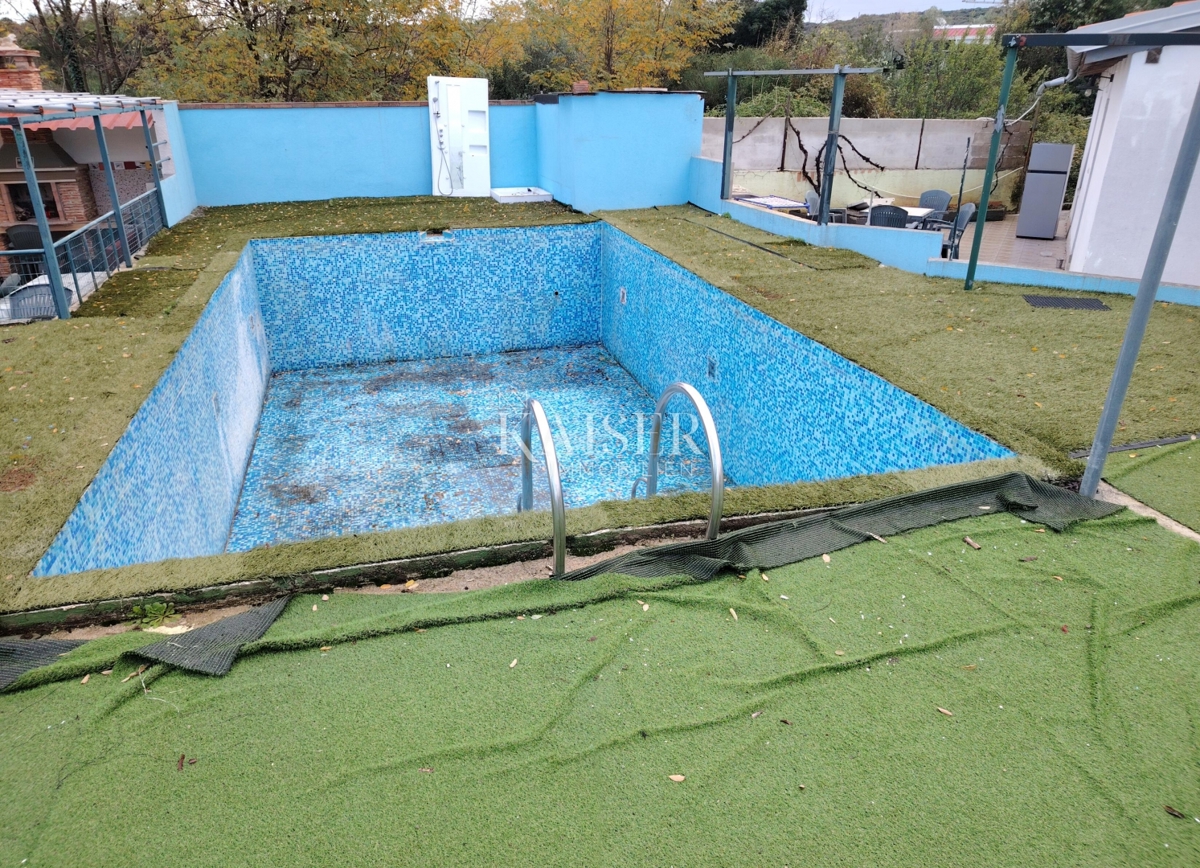 Istria, Rovigno - due case indipendenti con piscina