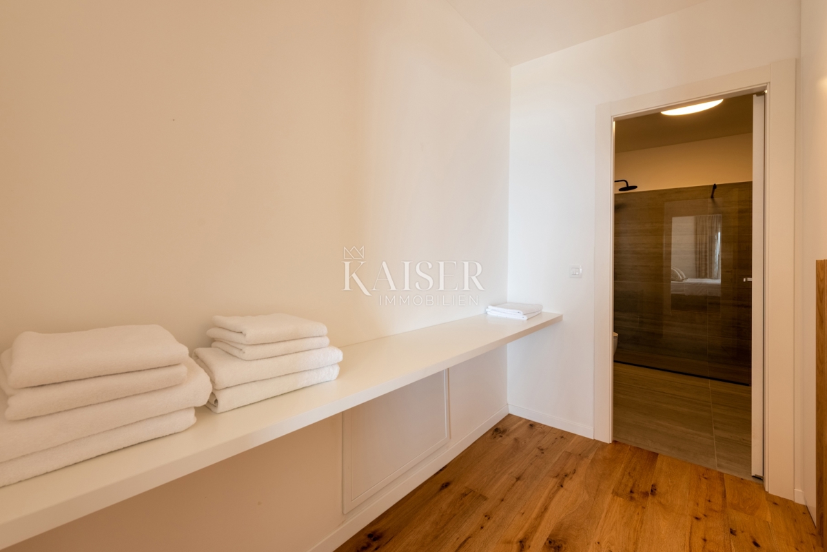 Casa Šodići, Kostrena, 213m2