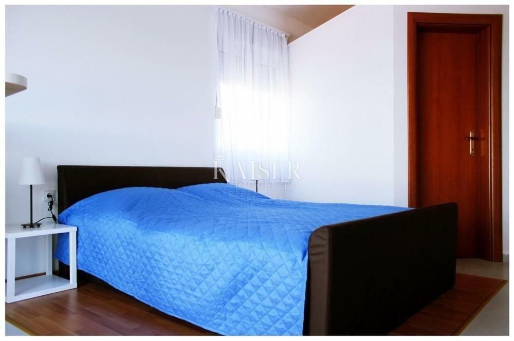 Ražanj, Rogoznica - Casa con 4 unità e vista panoramica sul mare