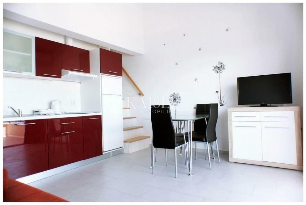 Ražanj, Rogoznica - Casa con 4 unità e vista panoramica sul mare